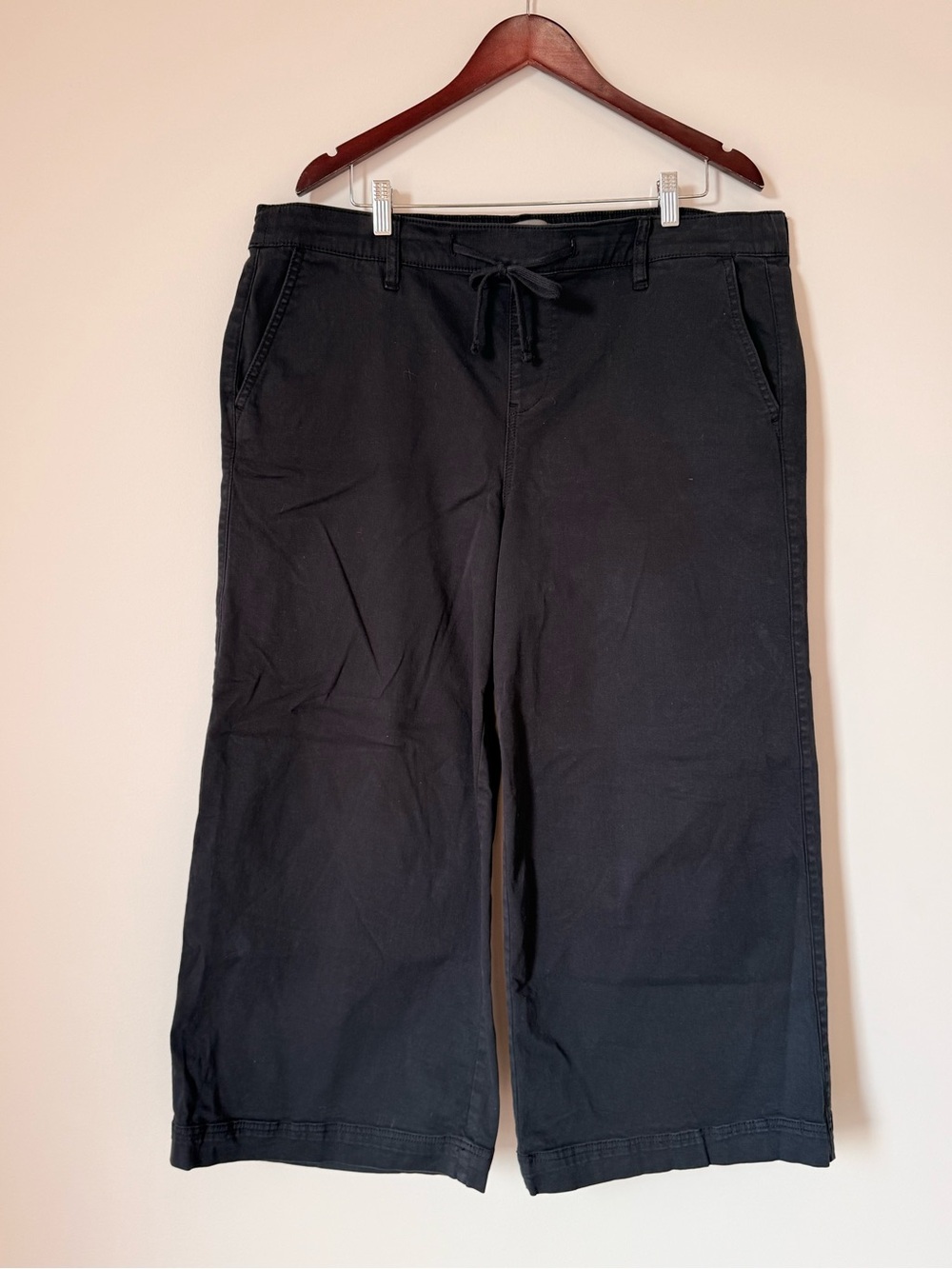 Torrid Twill Black Wide-Leg Drawstring Pants
